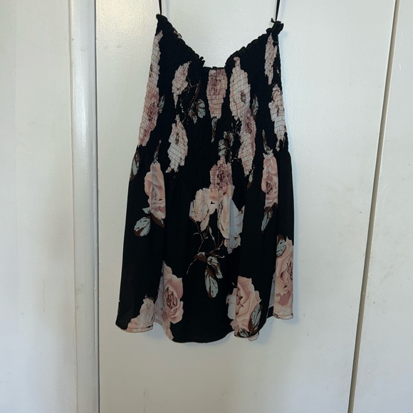 Plus Floral Print Shirred Tube Top Size 1X - Picture 3 of 3